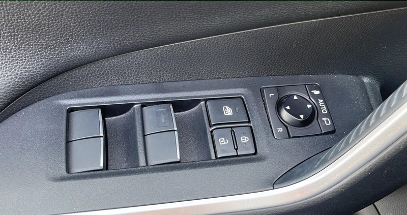 Toyota RAV4 cena 178900 przebieg: 48975, rok produkcji 2021 z Nowy Wiśnicz małe 379